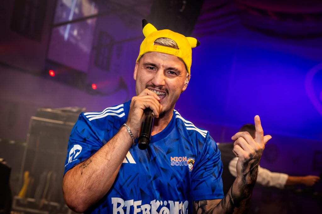 Freitag, 03.10.2025 - Die Partyhirschen & Micha Schue