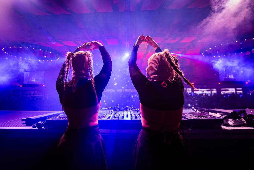 Samstag, 18.10.2025 - Best-Of-Band & 2 Engel & Charlie